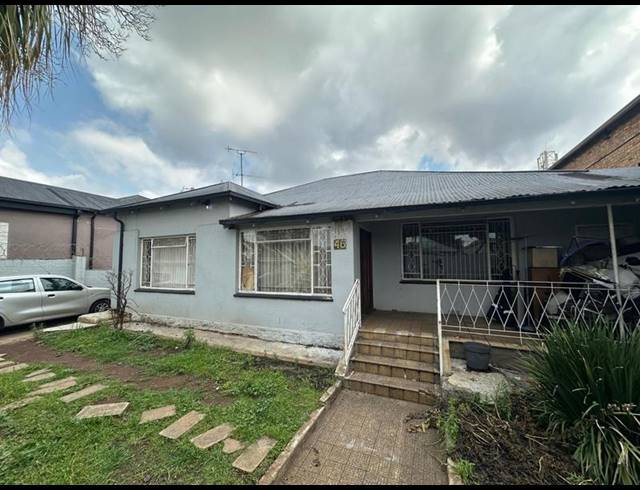 7 BEDROOM HOUSE FOR SALE IN ORANGE GROVE